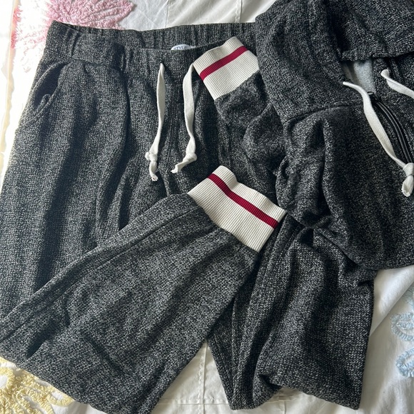 Hoodie and joggers - Picture 1 of 6